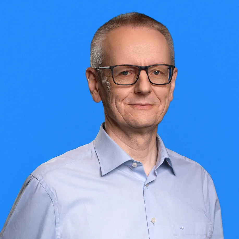 employeee-image